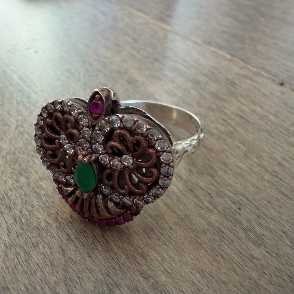 Antique Sterling Silver Owl Earrings and Ring Set with rubies and emerald - Picture 8 of 10